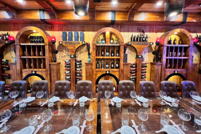 Khám phá nhà hàng hầm rượu đẳng cấp bậc nhất đất Cảng Thiên Hồng Phát